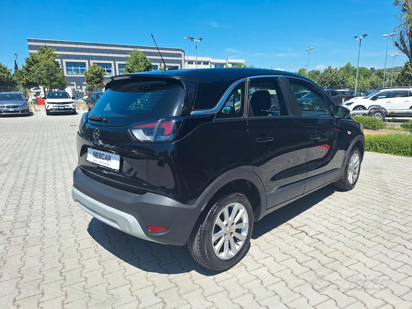 Opel Crossland 2021 photo 2