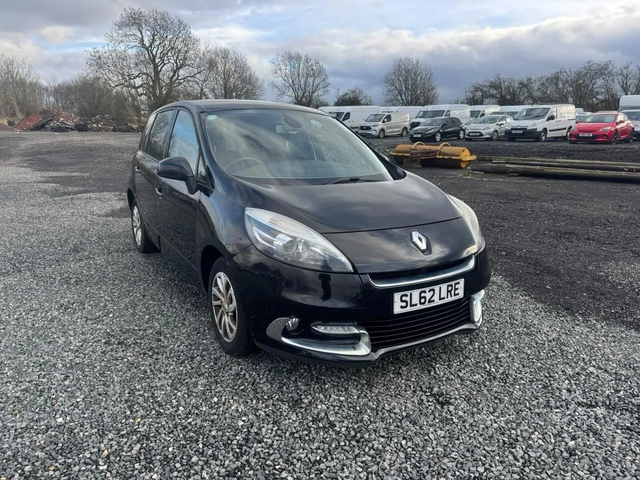 Renault Scenic 2012 photo 3