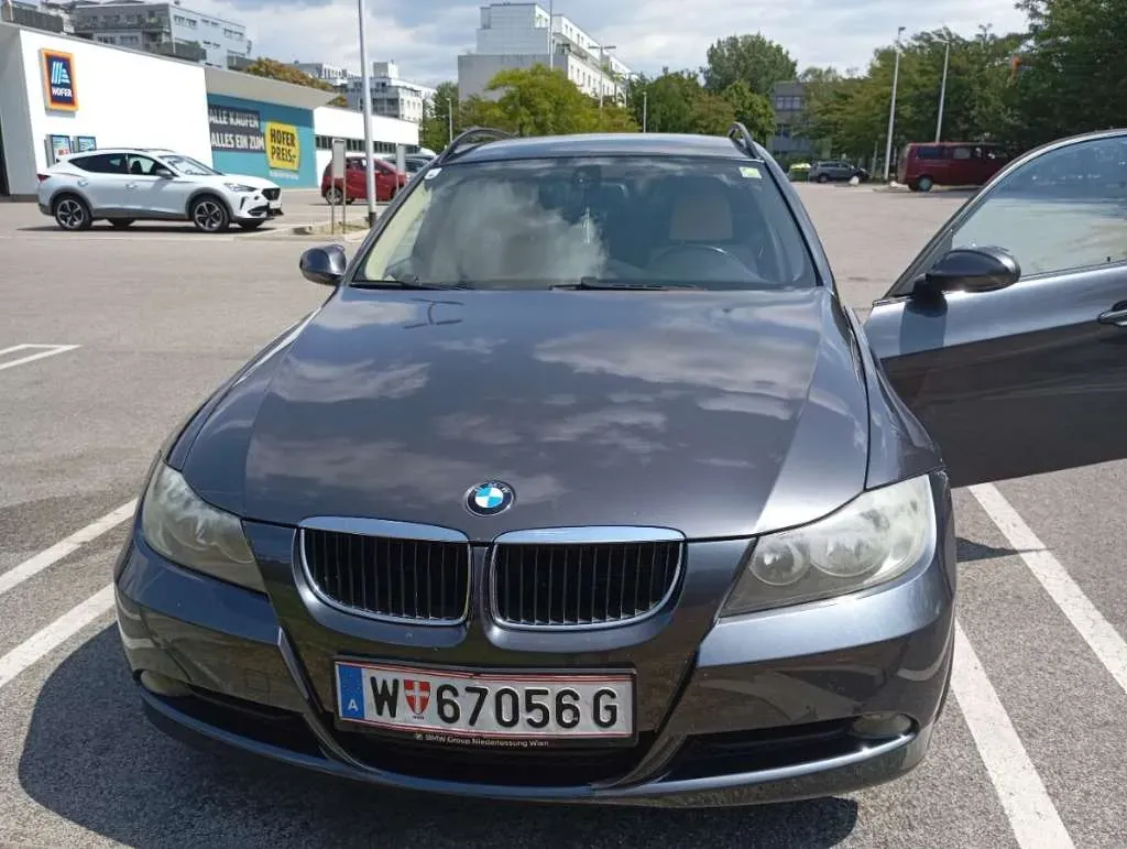 BMW 3 Series 2006 photo 3