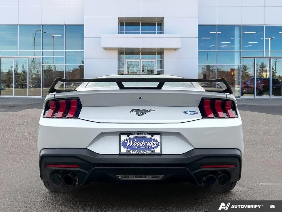 Ford Mustang 2026 photo 5