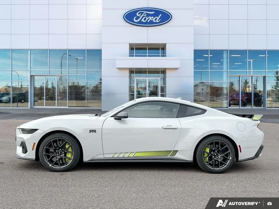 Ford Mustang 2026 photo 3