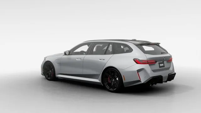 BMW M5 2027 photo 2