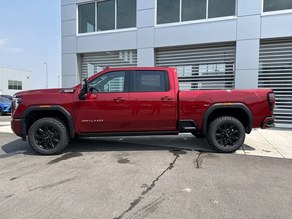 GMC Sierra 3500Hd 2026 photo 5