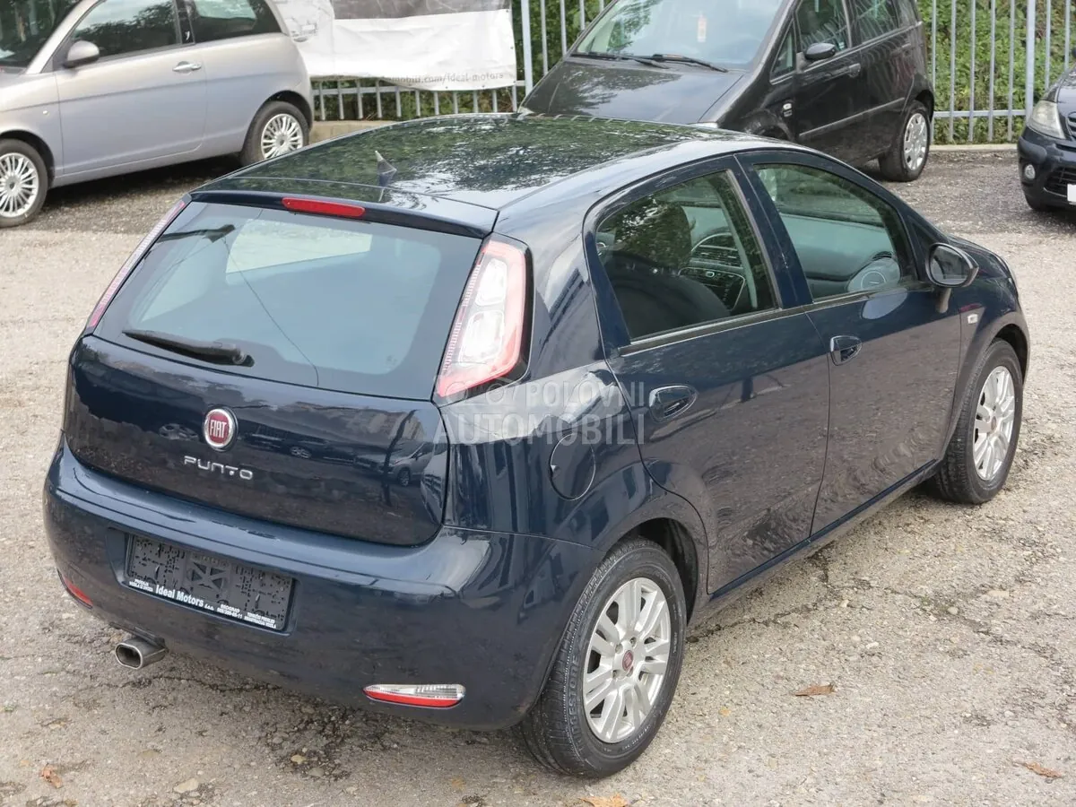 Fiat Grande Punto 2015 photo 5