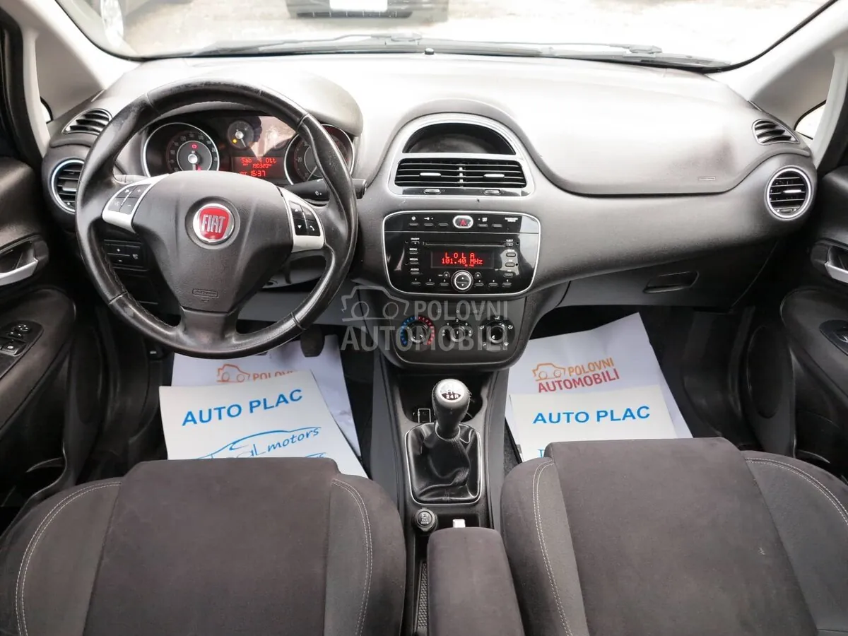 Fiat Grande Punto 2015 photo 3