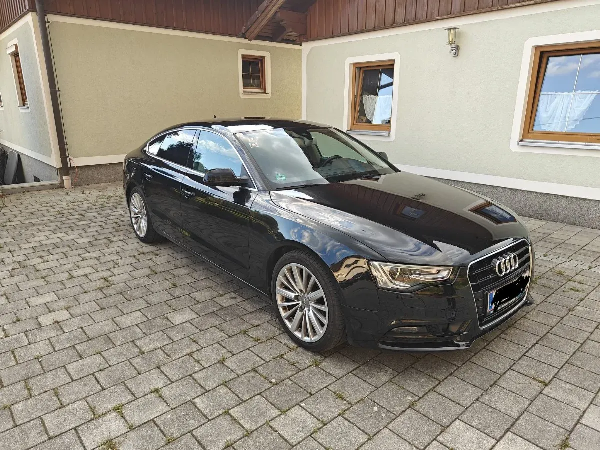 Audi A5 2015 photo 2