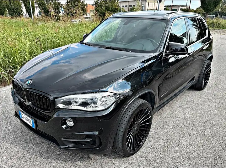 BMW X5 2014 photo 2