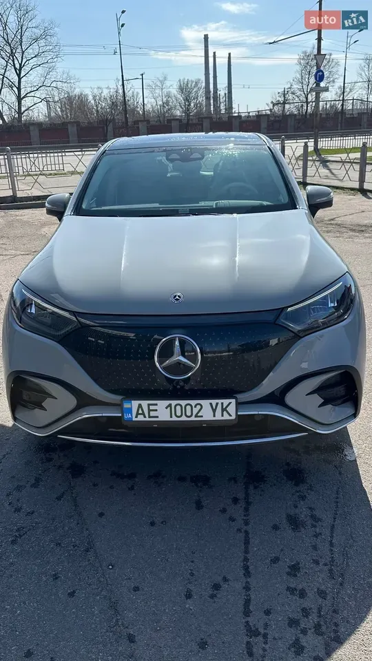Mercedes-Benz Eqe 2023 photo 2