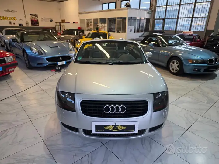 Audi Tt Roadster 1999 photo 2