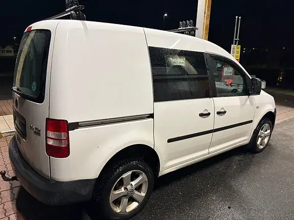 Volkswagen Caddy 2011 photo 3