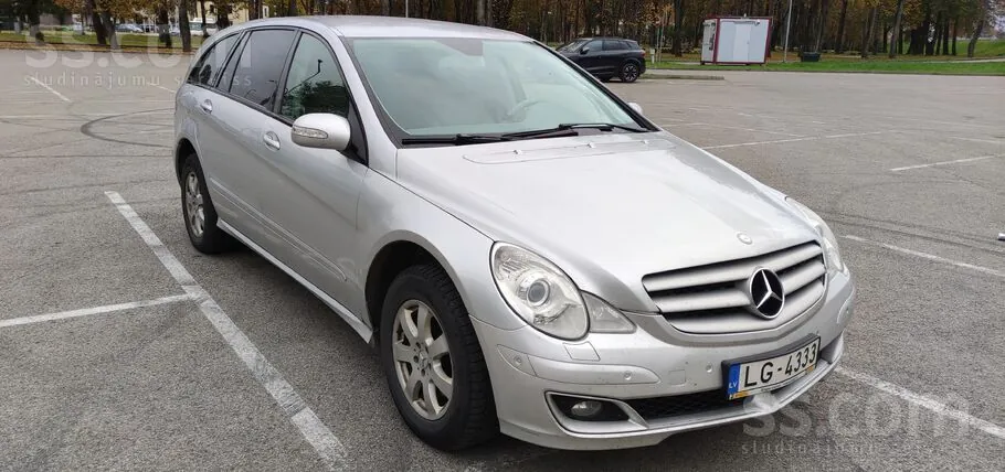 Mercedes-Benz R320