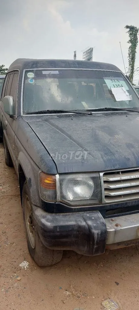 Mitsubishi Pajero 2001 photo 2