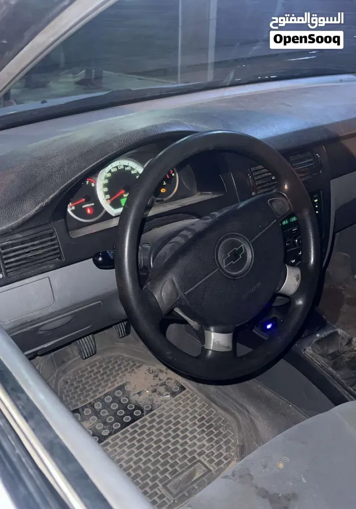 Chevrolet Optra 2013 photo 3
