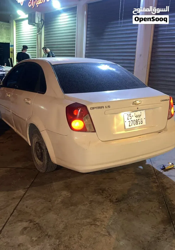 Chevrolet Optra 2013 photo 2