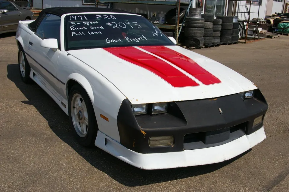 Chevrolet Camaro 1991 photo 3