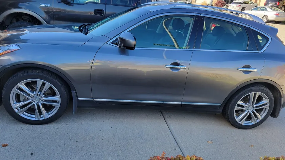 Infiniti Ex37 2013 photo 2
