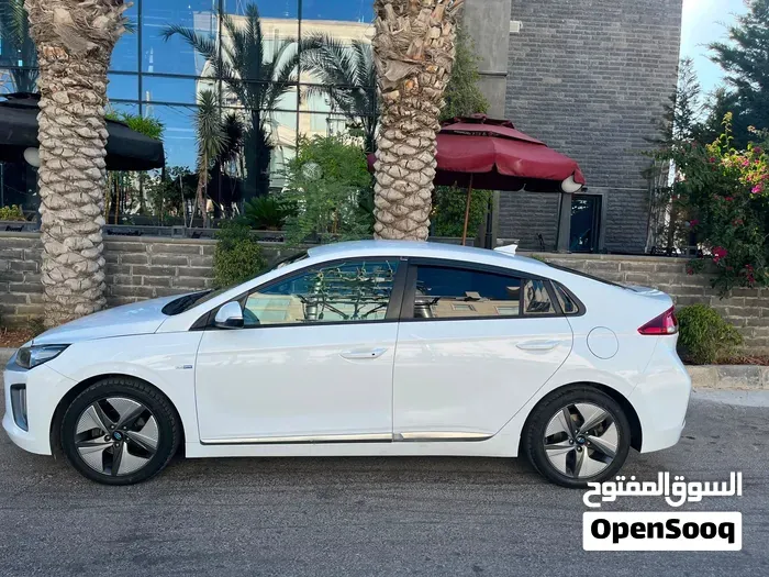 Hyundai Ioniq 2021 photo 4