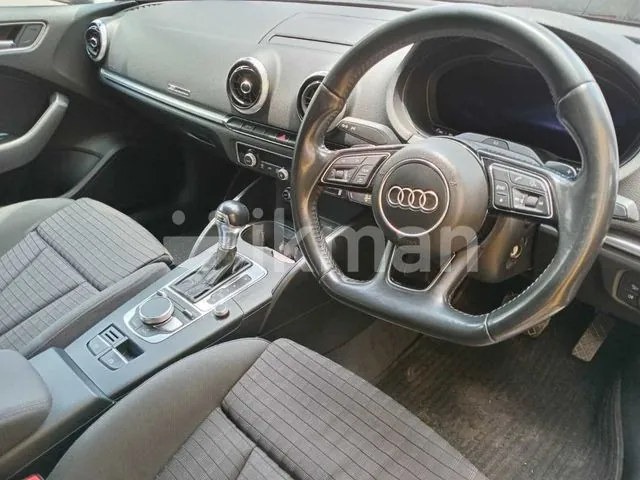 Audi A3 2018 photo 5