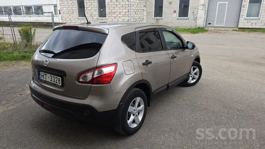 Nissan Qashqai 2011 photo 3