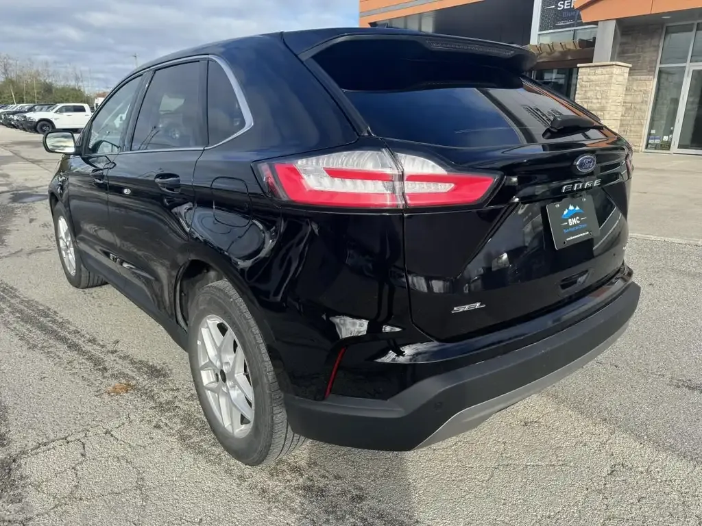 Ford Edge 2023 photo 3