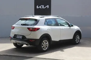 Kia Stonic 2025 photo 4
