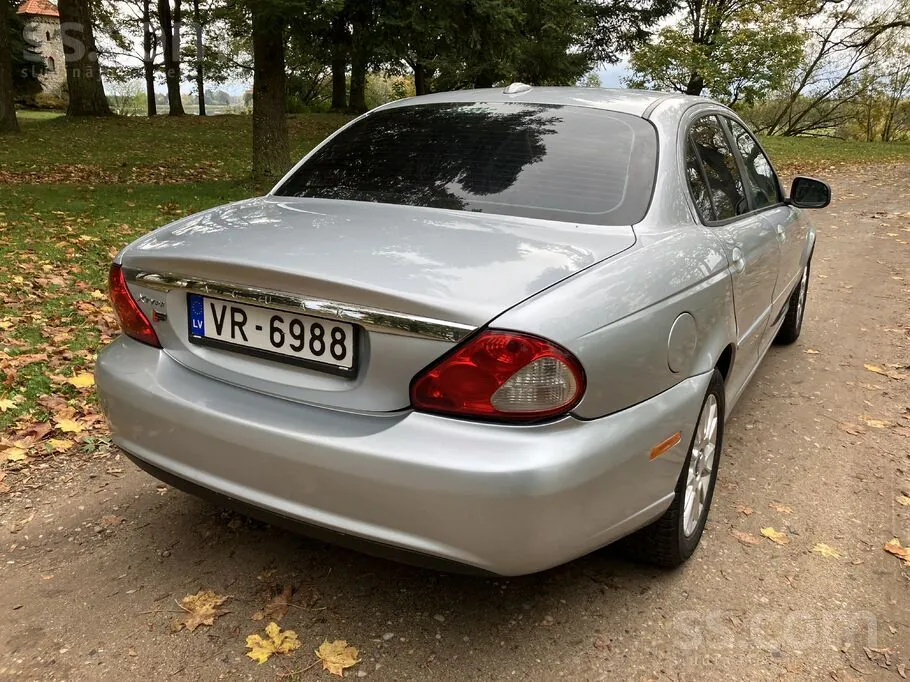 Jaguar X-Type 2009 photo 5