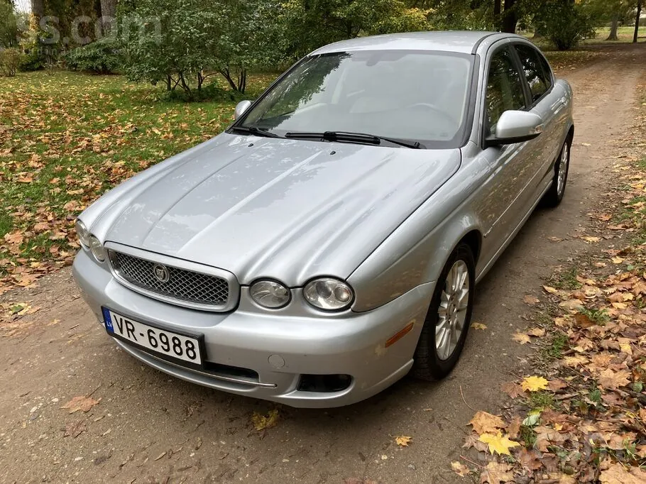 Jaguar X-Type