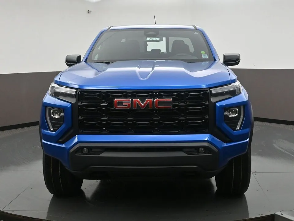 GMC Canyon 2024 photo 2