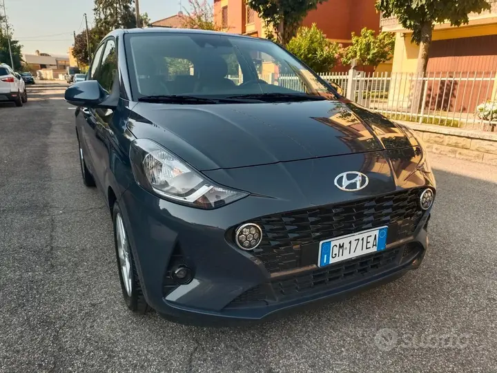 Hyundai I10 2023 photo 2