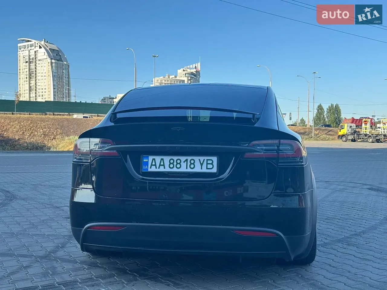 Tesla Model X 2019 photo 4