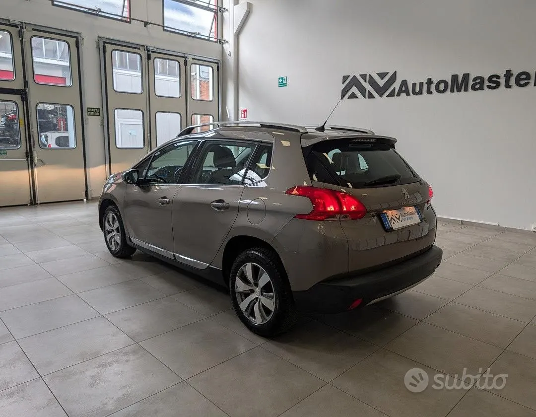 Peugeot 2008 2015 photo 3