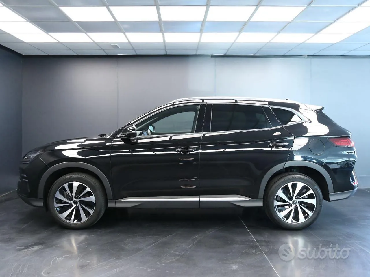 BYD Seal U 2025 photo 5