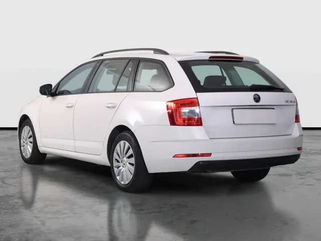 Skoda Octavia 2018 photo 3