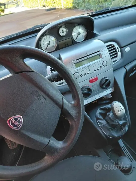 Lancia Ypsilon 2007 photo 5