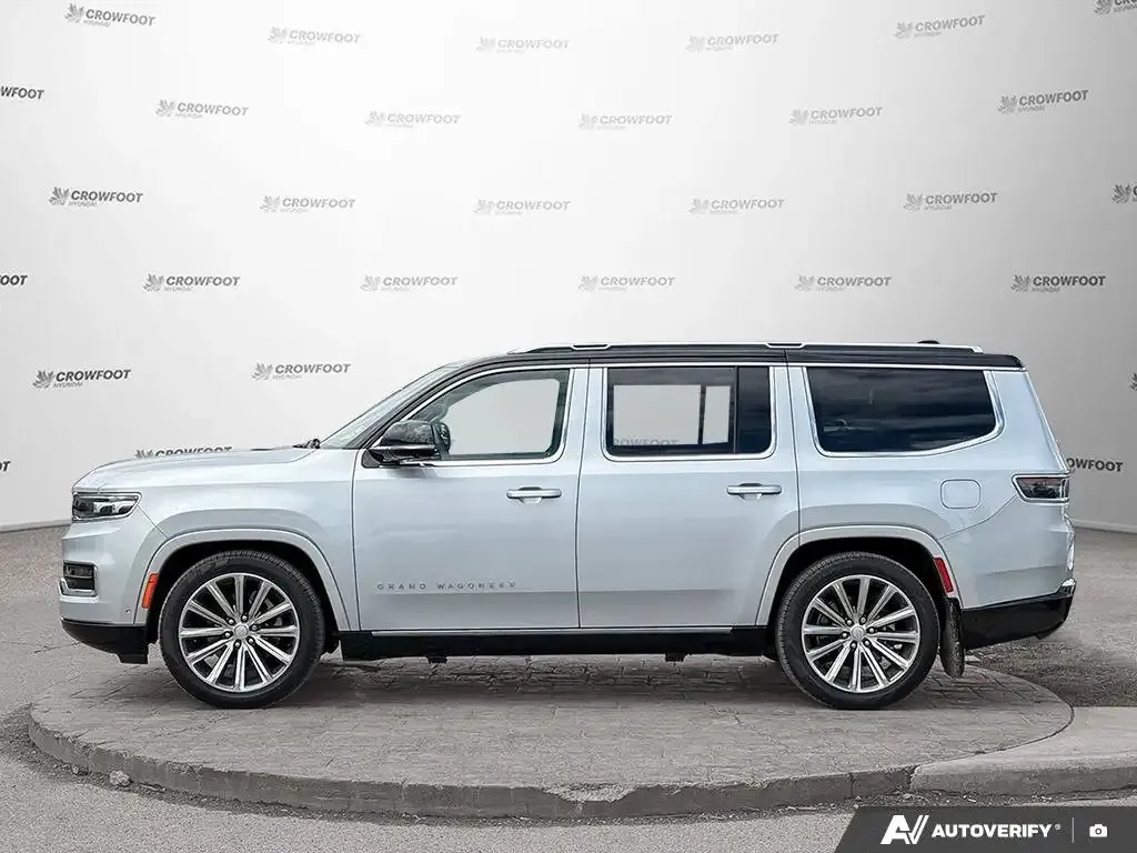 Jeep Grand Wagoneer 2023 photo 3
