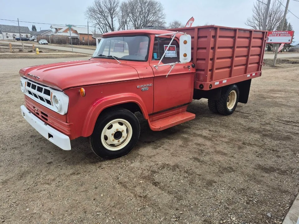 Dodge Fargo 1968 photo 5