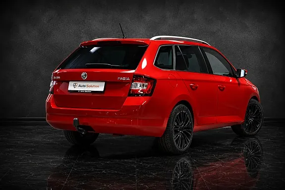 Skoda Fabia 2015 photo 2