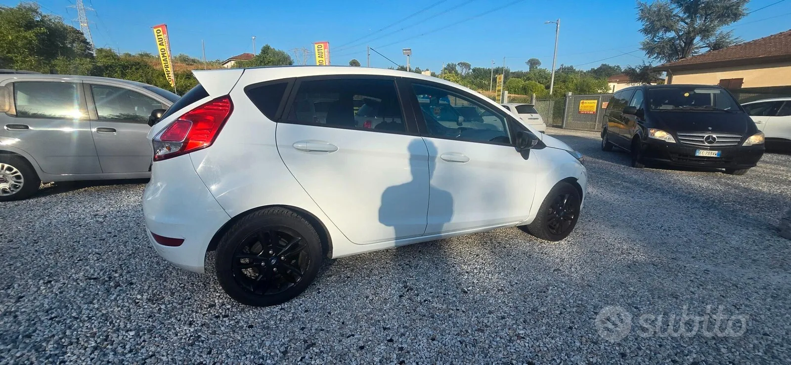 Ford Fiesta 2015 photo 3