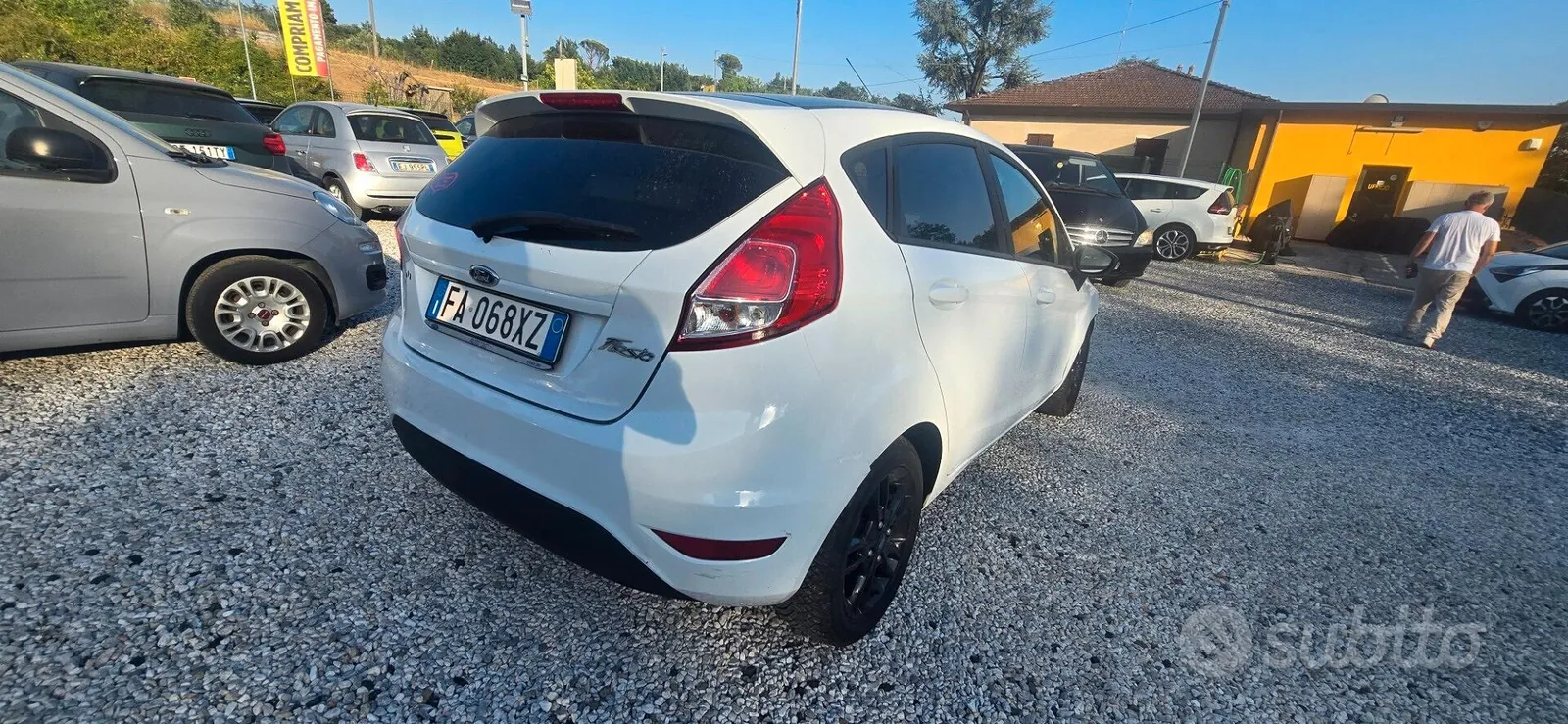 Ford Fiesta 2015 photo 4