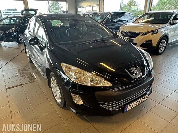 Peugeot 308 2008 photo 2