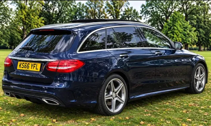 Mercedes-Benz C-Class 2017 photo 3