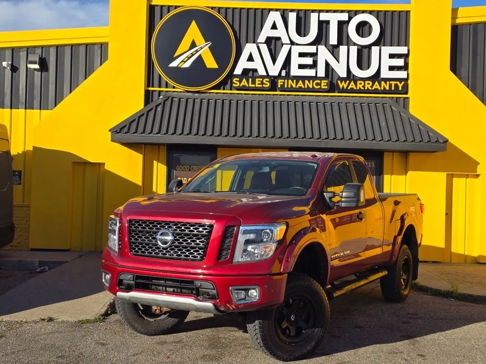 Nissan Titan