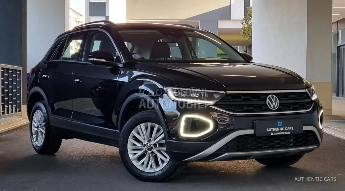 Volkswagen T-Roc 2023 photo 2