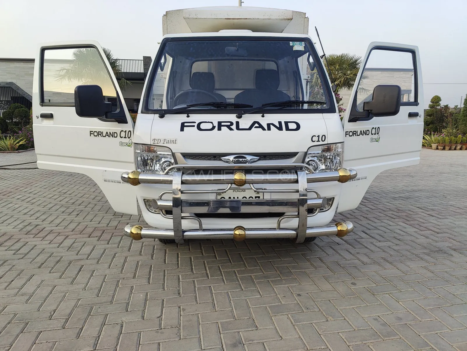 Jw Forland C-10