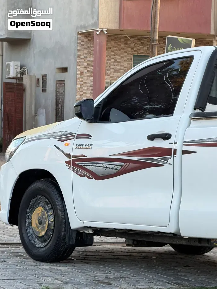 Toyota Hilux 2019 photo 2