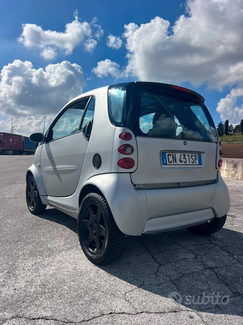 Smart Fortwo 2004 photo 2