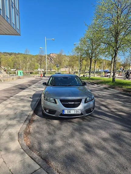 Saab 9-5 2011 photo 3