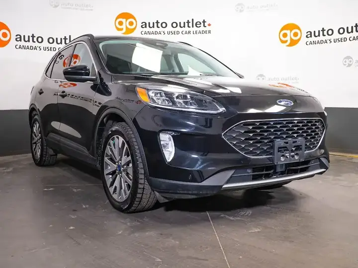 Ford Escape 2022 photo 3