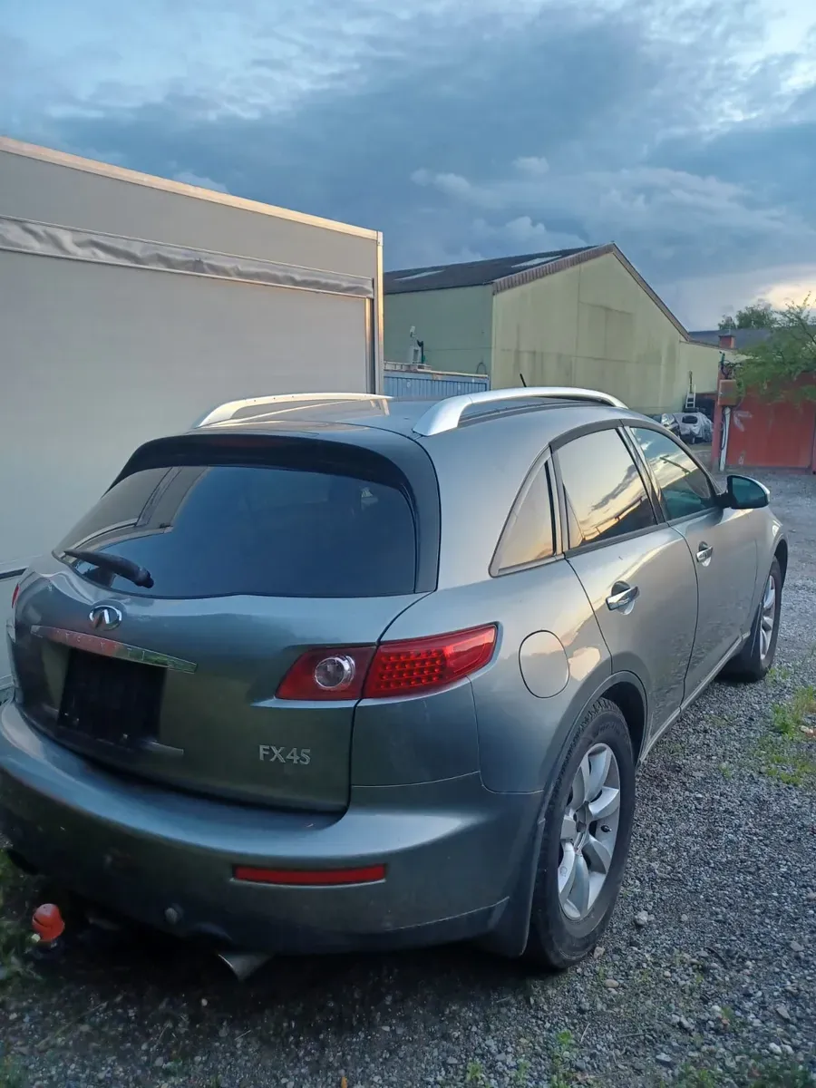 Infiniti Fx 2005 photo 3