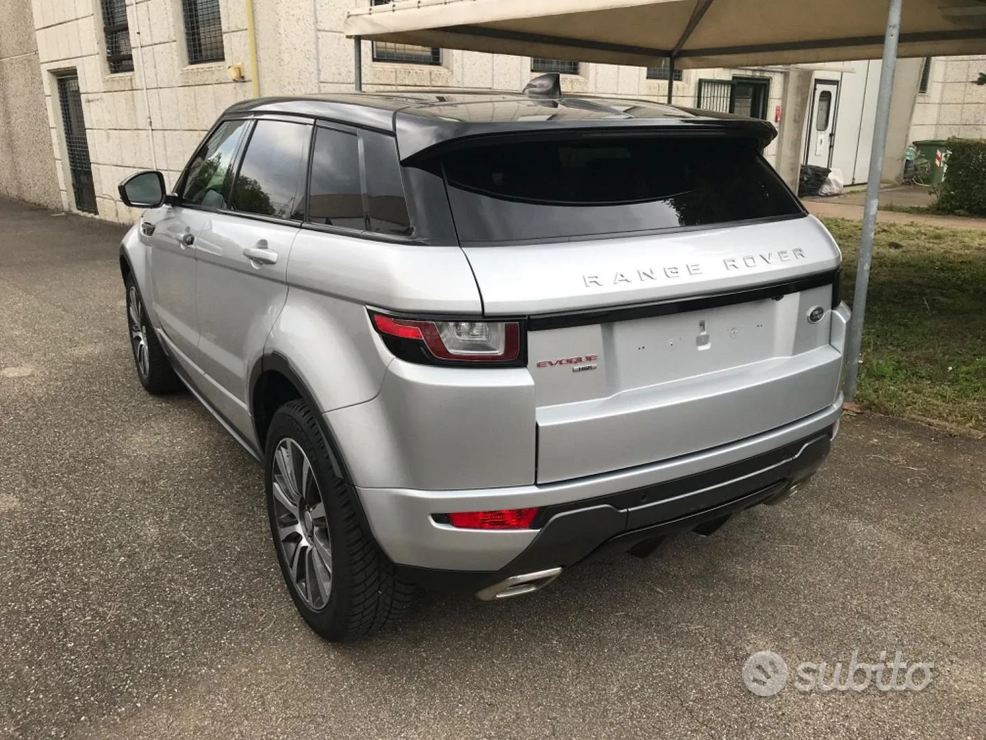 Land Rover Range Rover Evoque 2017 photo 3